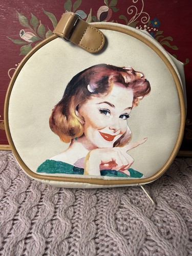 Kosmetiktasche avon petticoat - kosmetiktasche,